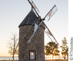 Photo du Moulin du parc historique de la Pointe-du-Moulin